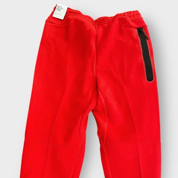 Nike Sportswear Tech Fleece University Red Jogger Pants Mens size M CU4495-657 - Picture 6 of 9